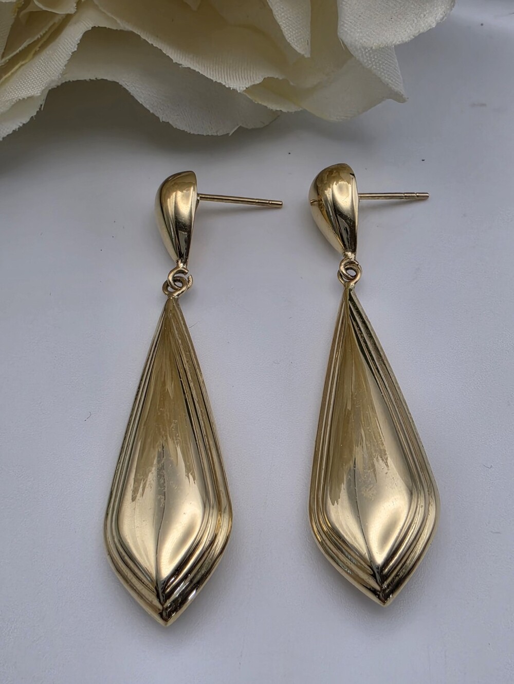 14k Yellow Gold Elongated Teardrop Art Deco Style Dangle Earrings